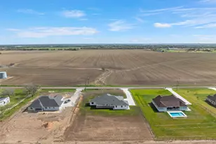 995 Galaxy Rd, Woodway, TX 76712 - Photo 35