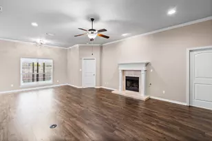111 Crestway Dr, Cedar Hill, TX 75104 - Photo 3
