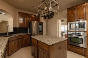 1424 Fence Post Dr, Fort Worth, TX 76052 - Photo 13