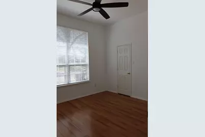 5504 Foxfire Lane, The Colony, TX 75056 - Photo 9