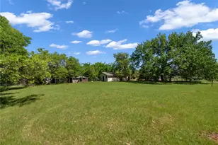 115 Gibson Ln, Valley View, TX 76272 - Photo 29