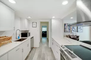 742 Austrian Rd, Grand Prairie, TX 75050 - Photo 13