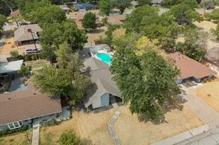 742 Austrian Rd, Grand Prairie, TX 75050 - Photo 39