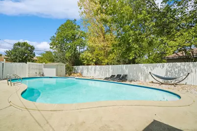 742 Austrian Road, Grand Prairie, TX 75050 - Photo 35