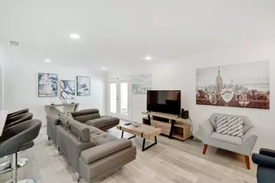 742 Austrian Road, Grand Prairie, TX 75050 - Photo 7