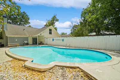742 Austrian Road, Grand Prairie, TX 75050 - Photo 37