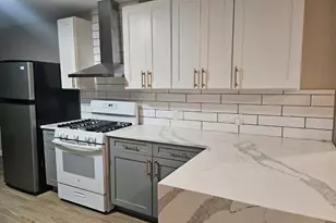 3736 Earle Dr, Haltom City, TX 76117 - Photo 3