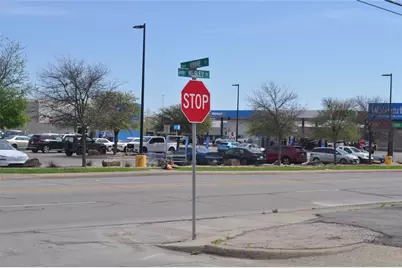 4702 Wesley Street #E, Greenville, TX 75401 - Photo 17