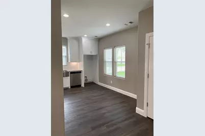 422 W Coffin Street, Denison, TX 75020 - Photo 3