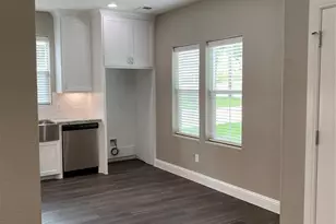 422 W Coffin St, Denison, TX 75020 - Photo 3