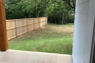 422 W Coffin St, Denison, TX 75020 - Photo 21