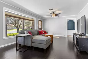 3801 Erath Ave, Waco, TX 76710 - Photo 9