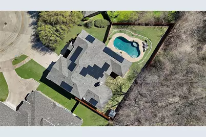 2815 Kaitlin Way, Grand Prairie, TX 75052 - Photo 9