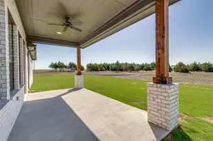 820 Evergreen Wy, Nevada, TX 75173 - Photo 3