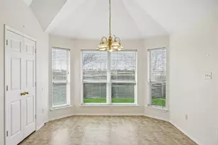 1914 Lennox Ln, Arlington, TX 76018 - Photo 11