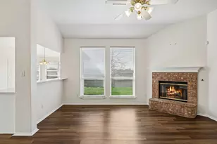 1914 Lennox Ln, Arlington, TX 76018 - Photo 3