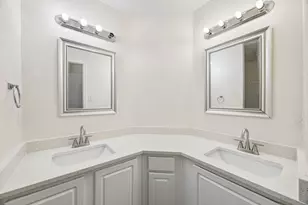 1914 Lennox Ln, Arlington, TX 76018 - Photo 19