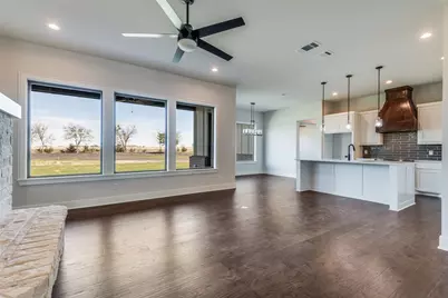 815 Evergreen Way, Nevada, TX 75173 - Photo 13