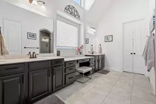 1011 Treeline Dr, Argyle, TX 76226 - Photo 25