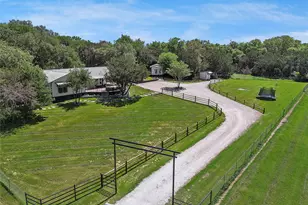 384 Ft Graham Rd, Waco, TX 76705 - Photo 5