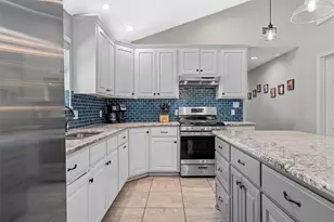 384 Ft Graham Rd, Waco, TX 76705 - Photo 11