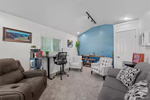 384 Ft Graham Rd, Waco, TX 76705 - Photo 27