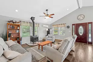 384 Ft Graham Rd, Waco, TX 76705 - Photo 9