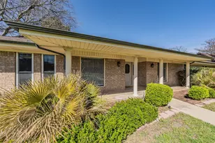 2415 Lakeview Cir, Arlington, TX 76013 - Photo 39