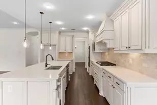 8025 Shadow Wood Dr, North Richland Hills, TX 76182 - Photo 19