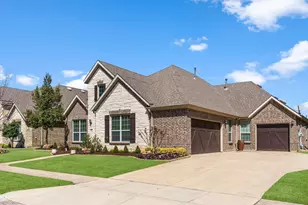 8025 Shadow Wood Dr, North Richland Hills, TX 76182 - Photo 3