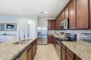 253 Calvert St, Waxahachie, TX 75165 - Photo 17