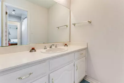 3706 Oakridge Circle, Garland, TX 75040 - Photo 21