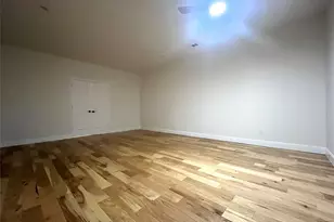 5225 S Cockrell Hill Rd, Dallas, TX 75236 - Photo 37