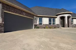 5225 S Cockrell Hill Rd, Dallas, TX 75236 - Photo 3