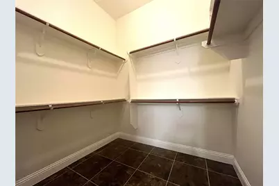 5225 S Cockrell Hill Road, Dallas, TX 75236 - Photo 23