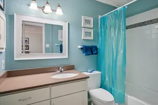 1601 Marsh Ln, Carrollton, TX 75006 - Photo 9