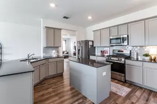 1721 Eworth Dr, Little Elm, TX 75068 - Photo 9