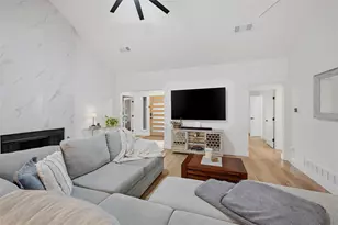 3832 Leathertop Dr, Plano, TX 75075 - Photo 7