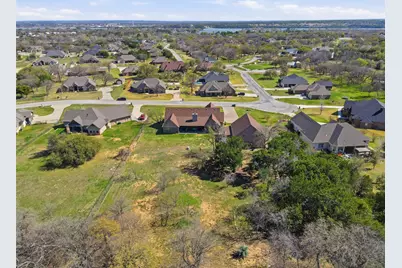 3832 Legend Trail, Granbury, TX 76049 - Photo 33