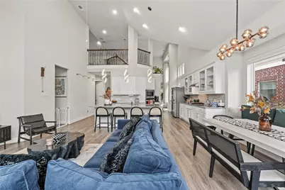 315 Chandan Way, Irving, TX 75063 - Photo 5