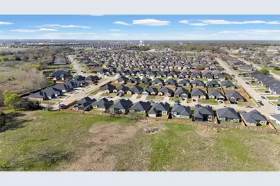 115 Apache Drive, Greenville, TX 75402 - Photo 33