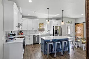 210 Stevens St, Bridgeport, TX 76426 - Photo 11