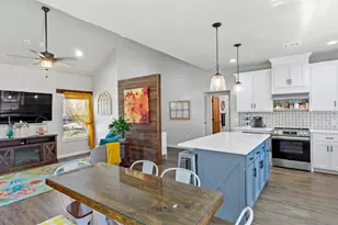 210 Stevens St, Bridgeport, TX 76426 - Photo 15