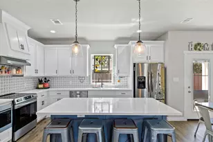 210 Stevens St, Bridgeport, TX 76426 - Photo 9