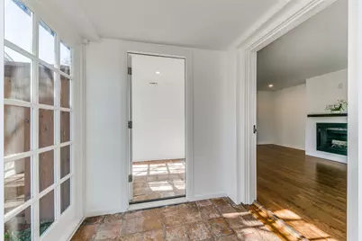 5117 Maple Springs Boulevard, Dallas, TX 75235 - Photo 3