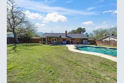 401 Brookhollow Street, Decatur, TX 76234 - Photo 29