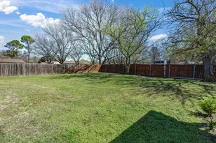 401 Brookhollow St, Decatur, TX 76234 - Photo 25