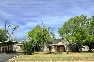 1122 4th St, Graham, TX 76450 - Photo 33