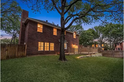 1801 Sandalwood Lane, Grapevine, TX 76051 - Photo 17