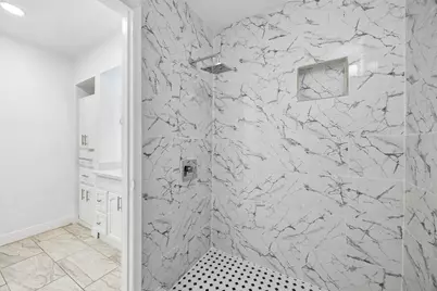 831 Kelso Drive, Dallas, TX 75211 - Photo 13